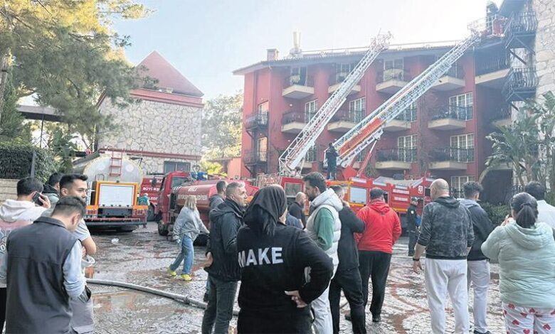 Marmaris’te 5 yıldızlı otelde yangın 1 marmariste 5 yildizli otelde yangin 7Z2JFLS6