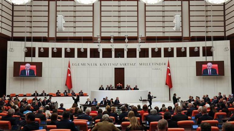 Meclis Başkanı Kurtulmuş, 23 Nisan münasebetiyle resepsiyon verdi 3 meclis baskani kurtulmus 23 nisan munasebetiyle resepsiyon verdi 1 T2dRF6Ba