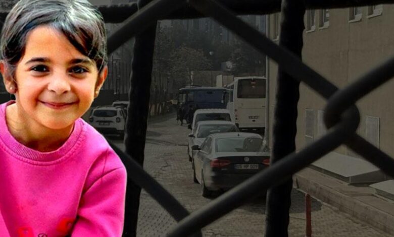 Narin Güran cinayetinde ikinci perde! Adliyeye getirildiler 1 narin guran cinayetinde ikinci perde adliyeye getirildiler XyOK72qh