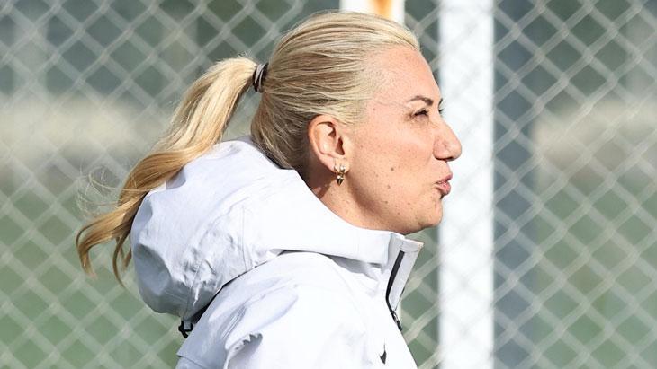 Necla Güngör Kıragası: Slovenya’da bahtsız bir biçimde yenildik! 1 necla gungor kiragasi slovenyada bahtsiz bir bicimde yenildik CPaBtJ9r
