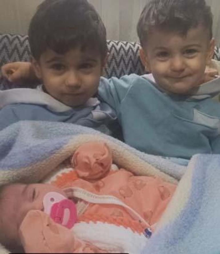 Ocakta bıraktığı yemek 2 evladından etti! 5 aylık Sevginur ile 4 yaşındaki Efe öldü 8 ocakta biraktigi yemek 2 evladindan etti 5 aylik sevginur ile 4 yasindaki efe oldu NXfg1kLY