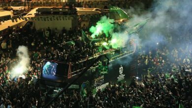 sampiyon kocaelispor taraftariyla bulustu ZHhFaWMW
