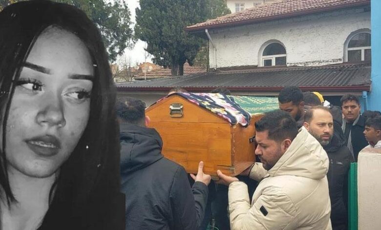 Sevgilisi tarafından öldürülen 14 yaşındaki kız son seyahatine uğurlandı 1 sevgilisi tarafindan oldurulen 14 yasindaki kiz son seyahatine ugurlandi QVNUpeea