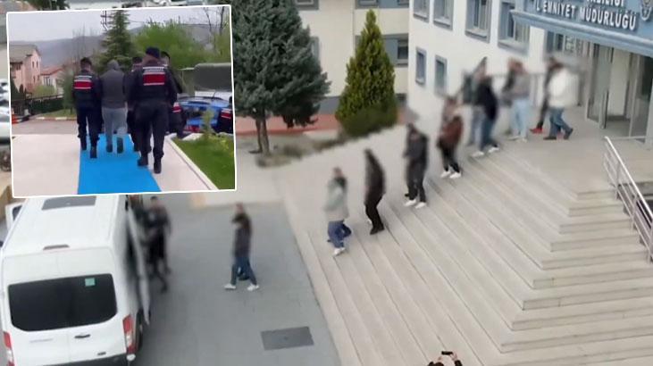Siber hatalara yönelik 27 vilayette operasyon: 237 gözaltı 1 siber hatalara yonelik 27 vilayette operasyon 237 gozalti I9OJ6Mpw