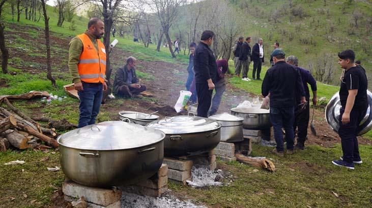 siranin ucu bucagi yok kazanlar kaynadi binlerce kisi birebir masaya cesitti 4 UccQU8LF
