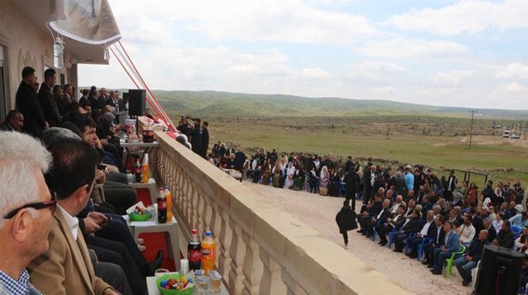 Şırnak'ta ‘Çarşema Sor’ Bayramı coşkuyla kutlandı 2 sirnakta carsema sor bayrami coskuyla kutlandi 0 f8CwKR5O