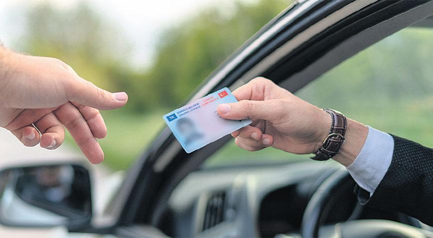 Şoförler dikkat! 4 milyon 237 bin kişi ehliyetini hâlâ yenilemedi