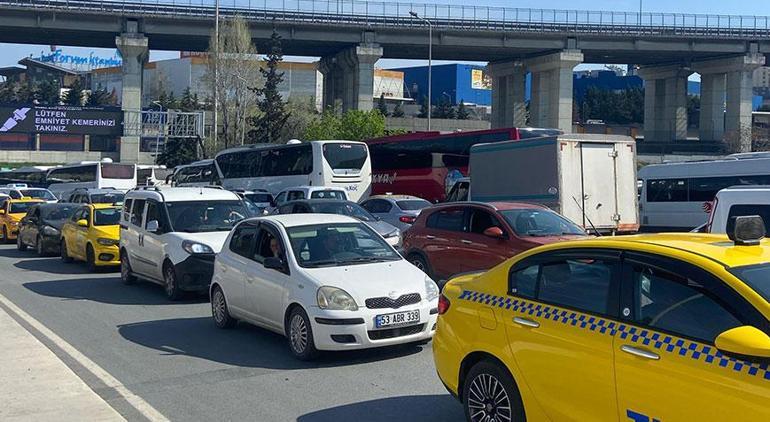 son dakika 9 gunluk bayram tatili bitti donus zahmeti basladi 0 M5HEXyJT