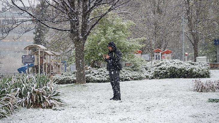 Son dakika... Ankara nisanda beyaza büründü, okullar tatil edildi! Meteoroloji 25 kenti 'sarı' kodla uyardı 4 son dakika ankara nisanda beyaza burundu okullar tatil edildi meteoroloji 25 kenti sari kodla kSeqRGLP