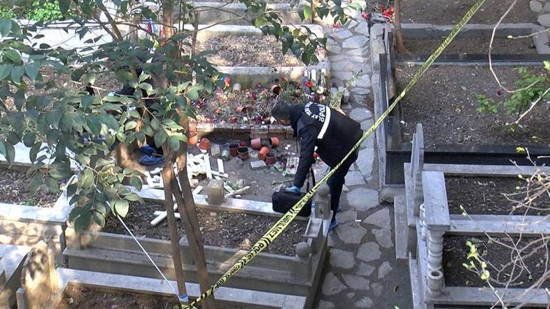 son dakika mattia ahmet minguzzinin mezarini tahrip eden zanli tutuklandi 1 LaFG3qnk