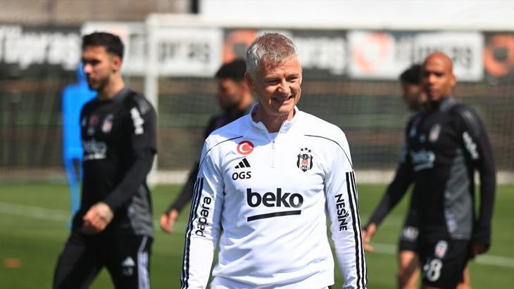 Süper Lig'de fırsat Beşiktaş'ın ayağına geldi! 1 super ligde firsat besiktasin ayagina geldi IhJcK2ck