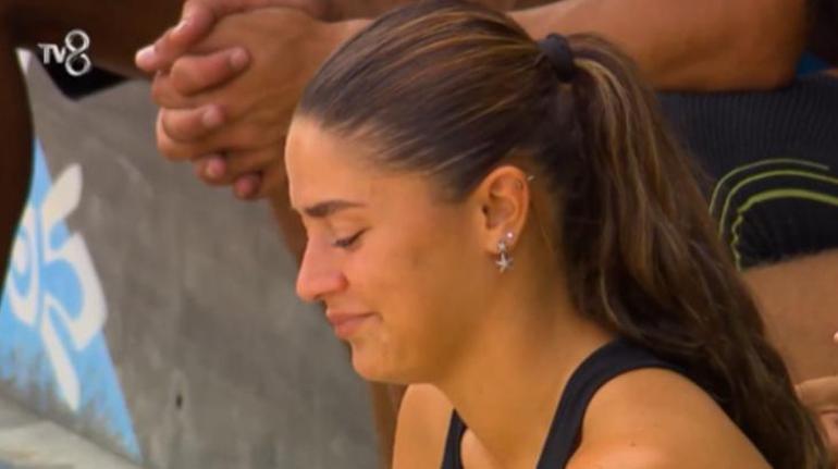 Survivor'da bir ilk! Türkiye'ye kim gidiyor? Dokunulmazlığı alan kadro muhakkak oldu 2 survivorda bir ilk turkiyeye kim gidiyor dokunulmazligi alan kadro muhakkak oldu 0 BNpJ9ifv