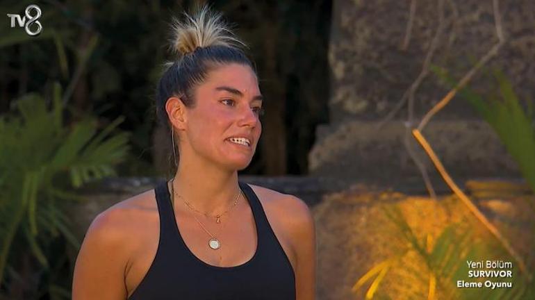 Survivor'da Pınar Latife - Asena Demirbağ düellosu! Veda eden isim belirli oldu 8 survivorda pinar latife asena demirbag duellosu veda eden isim belirli oldu 6 1FqljpCL