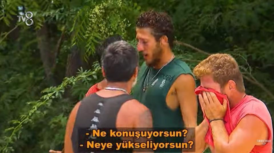 Survivor'da yeni kavga! Batuhan Gökgöz ve Çılgın Sedat birbirine girdi: Batuhan'a reaksiyon yağdı 9 survivorda yeni kavga batuhan gokgoz ve cilgin sedat birbirine girdi batuhana reaksiyon yagdi 7