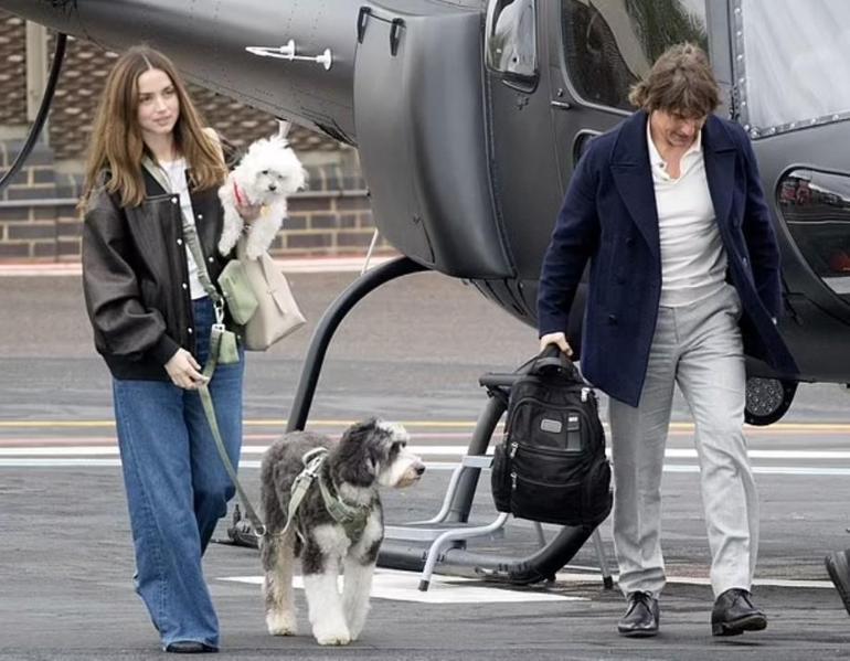 Tom Cruise ve Ana de Armas aşk mı yaşıyor? İspanya'ya tatile gittiler 3 tom cruise ve ana de armas ask mi yasiyor ispanyaya tatile gittiler 1 ZeR2LINh
