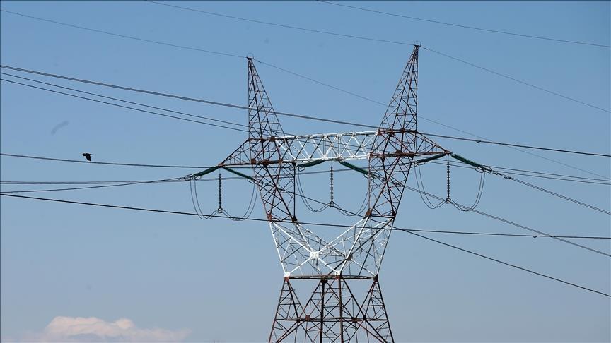 Türkiye’nin elektrik kurulu gücü 118 bin megavatı aştı