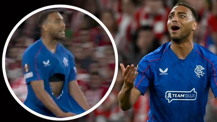 UEFA Avrupa Ligi'nde enteresan pozisyon! Forması parçalandı, sarı kart gördü 1 uefa avrupa liginde enteresan pozisyon formasi parcalandi sari kart gordu QCf8FgXr