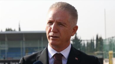 vali gulden yegeni oldugunu tez eden cakarli arac soforune ait aciklama 7yxcA9B4