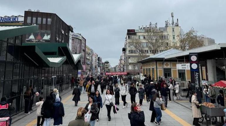 yurt genelinde boykot davetine karsin pazarlarda marketlerde ve avmlerde hareketlilik yasandi 4 WjBm9lVD