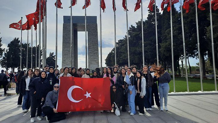 zaferin 110 yilinda 110 bin genc canakkaleyi ziyaret edecek pV7KGf3l