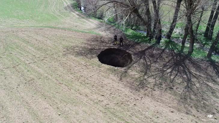 10 gün evvel ekim yaptığı tarlasında ortaya çıktı! Gözlerine inanamadı 14 10 gun evvel ekim yaptigi tarlasinda ortaya cikti gozlerine inanamadi 12 DnXrPrU3