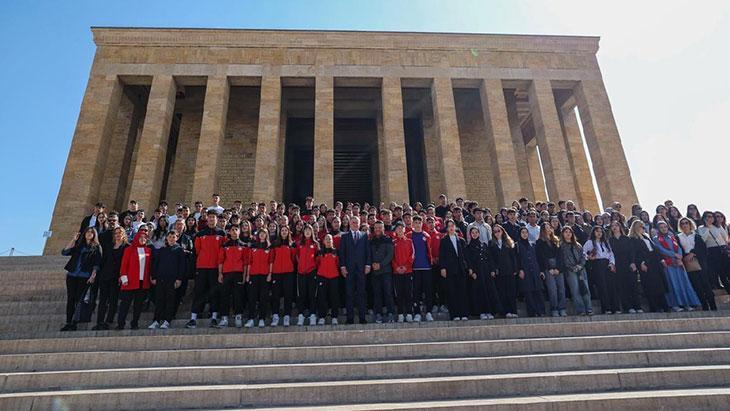 19 Mayıs Atatürk’ü Anma, Gençlik ve Spor Bayramı ile Gençlik Haftası tüm Türkiye'de coşkuyla kutlanacak 1 19 mayis ataturku anma genclik ve spor bayrami ile genclik haftasi tum turkiyede coskuyla