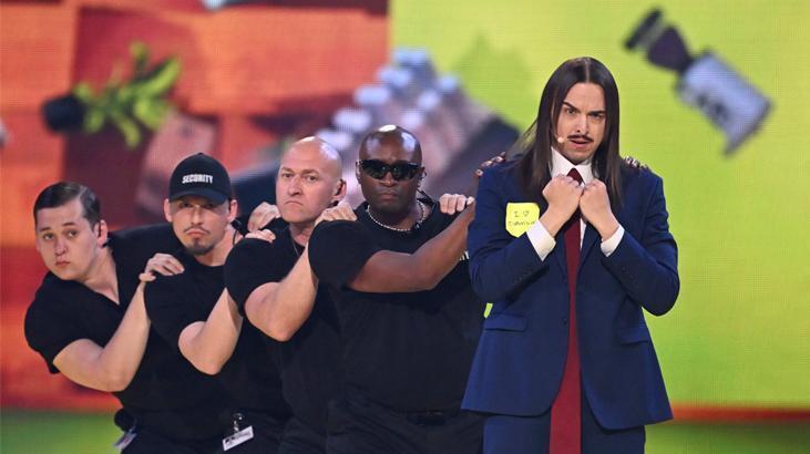 2025 eurovision muzik yarismasi iste merasime damga vuran fotograflar 4