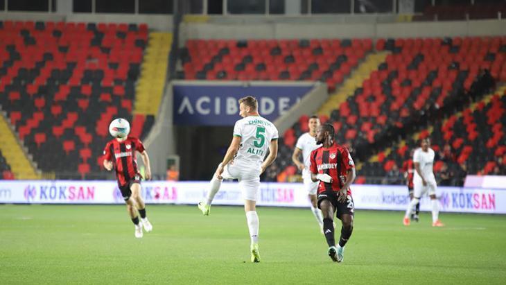 Alanyaspor, Gaziantep FK'yı tek golle geçti! 1 alanyaspor gaziantep fkyi tek golle gecti bXCHrZIL
