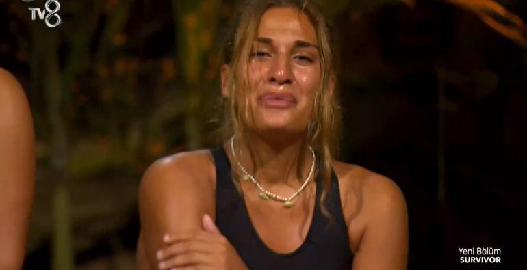 Almeda diskalifiye oldu, Survivor karıştı! Pınar Saka'dan Batuhan ve Volkan'a gönderme 2 almeda diskalifiye oldu survivor karisti pinar sakadan batuhan ve volkana gonderme 0 a8ZEKVRO