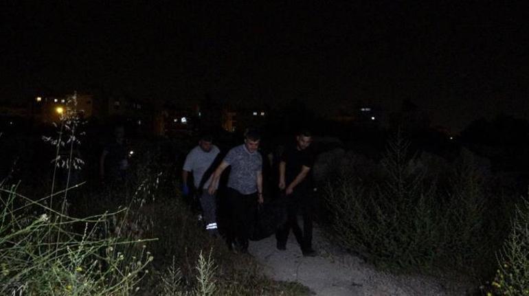 Antalya'da müthiş olay! Baba oğlunu tekraren bıçakladı 2 antalyada muthis olay baba oglunu tekraren bicakladi 0 44vzFPIn