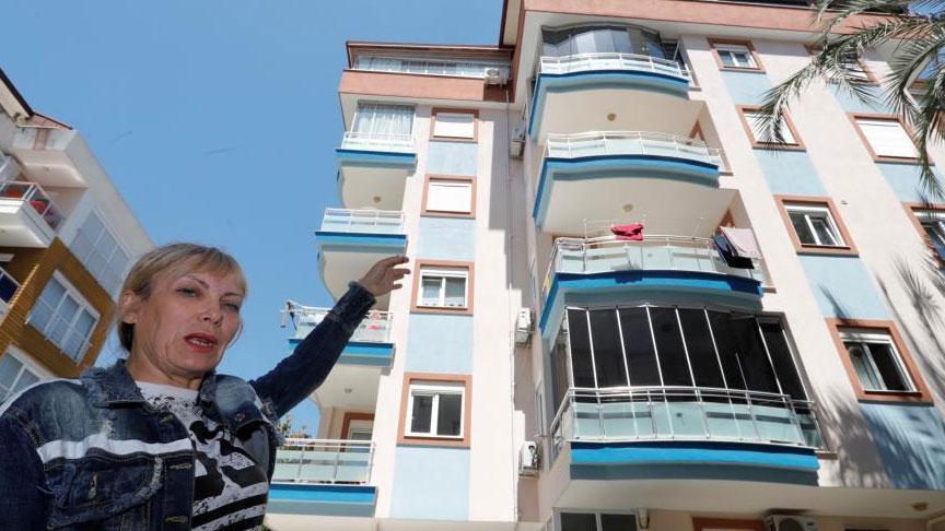 Antalya’daki lüks dairesini kiraya veren Rus bayanın hayatı altı üst oldu!