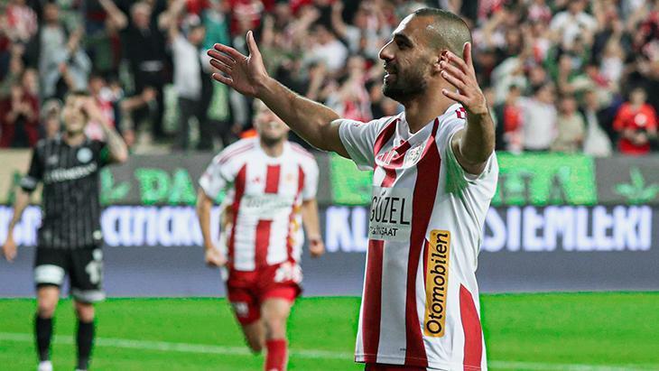 Antalyaspor, Konyaspor'u tek golle geçti! 1 antalyaspor konyasporu tek golle gecti W2hkSk5h
