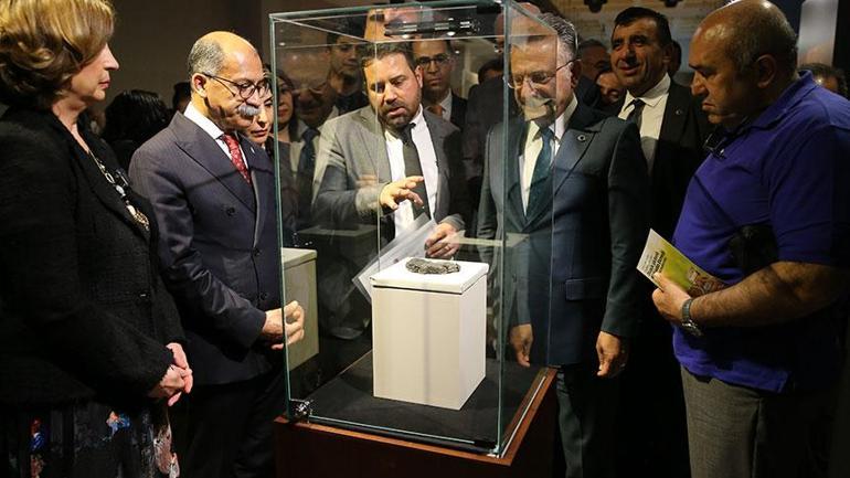 Arkeologlar bile şaştı! Eskişehir'de 5 bin yıllık ekmek bulundu 3 arkeologlar bile sasti eskisehirde 5 bin yillik ekmek bulundu 1 873tOelq