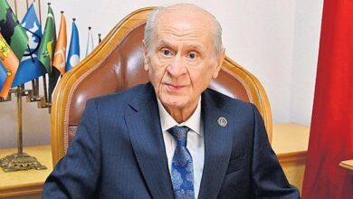 bahceli baris tek kanatli bir kus degil zfsGEtuW