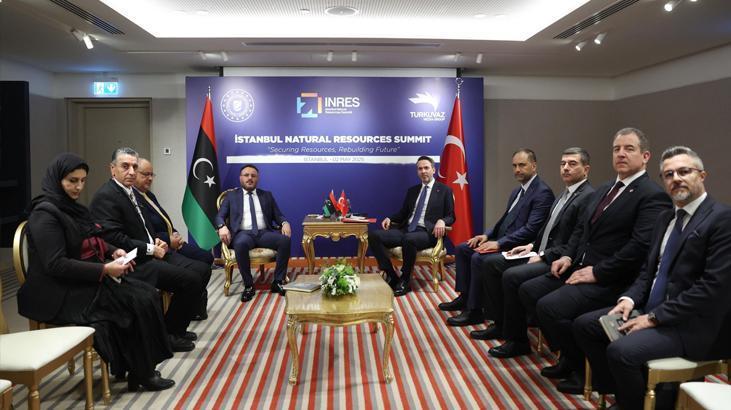 bakan bayraktar irak moldova nijer suriye ve libyali mevkidaslari ile gorustu UfaTJkhC