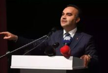 bakan kacir esenler genclik merkezinde aciklamalarda bulundu RpPLx3n7