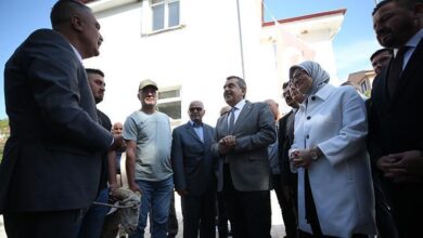 bakan tekin balikesirde cemevi ve mhp vilayet baskanligini ziyaret etti 1sS1ixPp