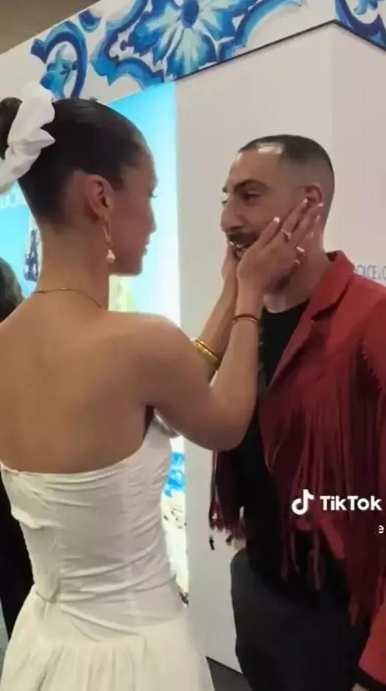 Bella Hadid'in duygusal anları! Filistinli hayranını teselli etti 3 bella hadidin duygusal anlari filistinli hayranini teselli etti 1 dbuJYHkR