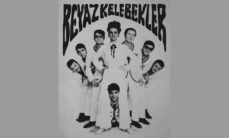 Beyaz Kelebekler kümesi ‘Son Yolculuk’ projesinde bir ortaya geldi 1 beyaz kelebekler kumesi son yolculuk projesinde bir ortaya geldi Ymm5cnPs