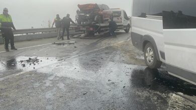 bursada personel servis minibusu ile araba carpisti 2si agir 12 yarali 2hz44XUJ