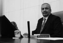 canli anlatim son dakika sirri sureyya oncuye veda 5c2OWIsE