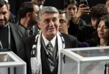 canli besiktas liderini secti serdal adali itimat tazeledi gW8JpOdM