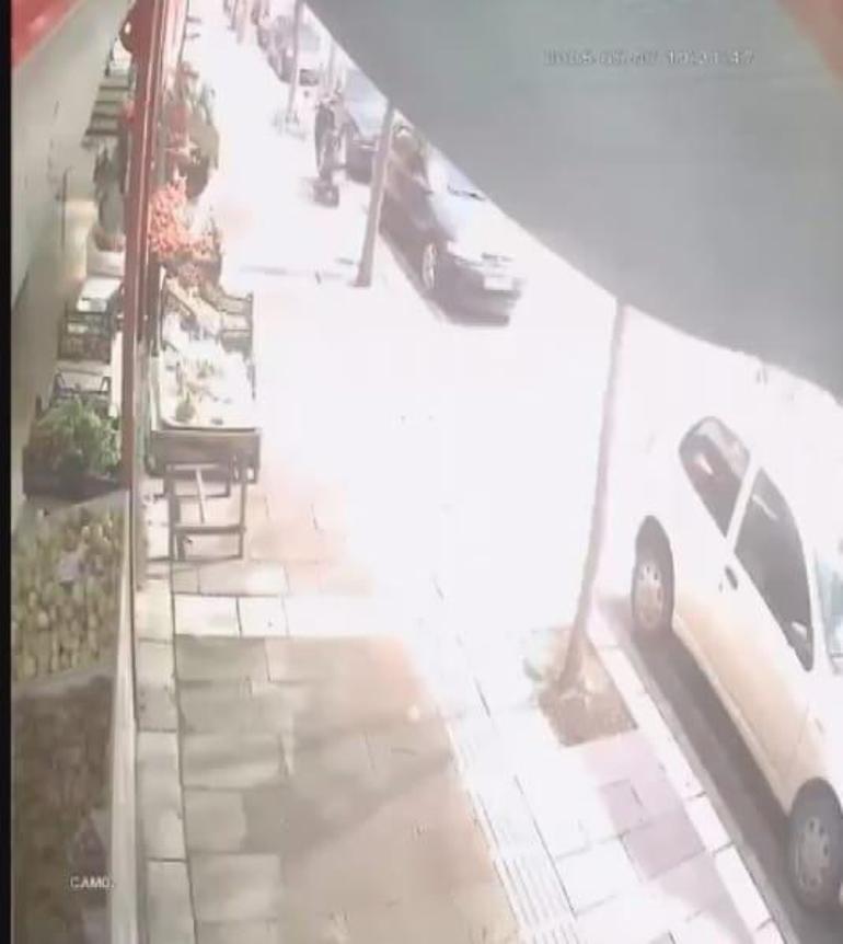 Canlı yayında oyun oynarken yıldırım düştü! Kan donduran manzara 3 canli yayinda oyun oynarken yildirim dustu kan donduran manzara 1 tSCNpaPz