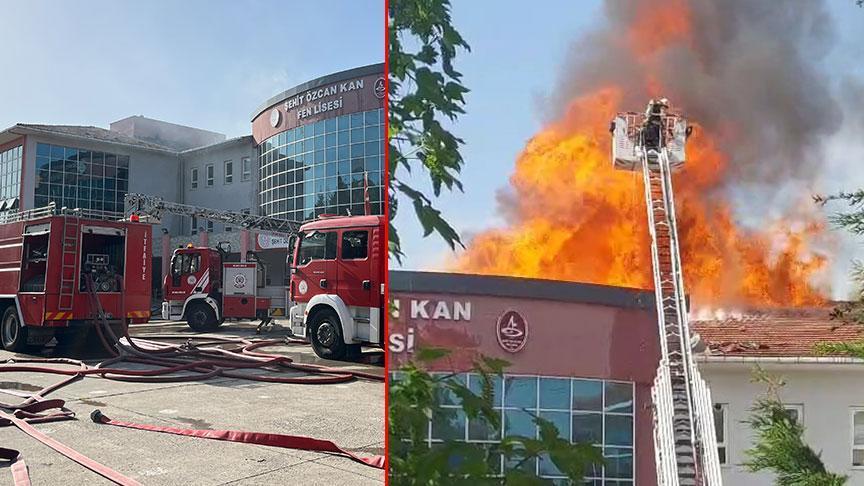 Çatısı yanan okulda eğitime orta verildi
