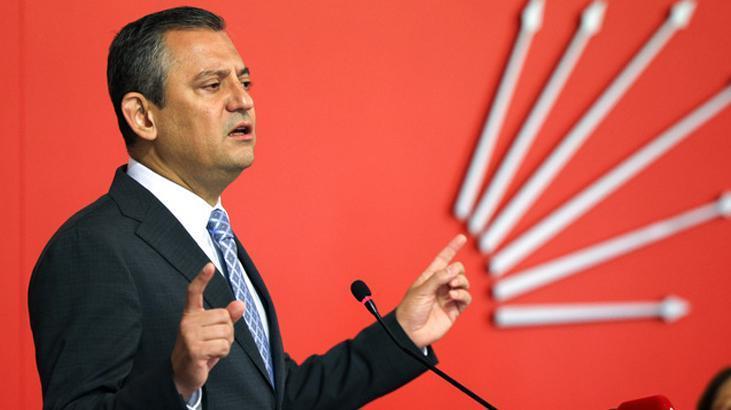 CHP Lideri Özgür Özel, parti genel merkezi önünde konuştu: 'Hiçbir rakibimize mal etmiyorum' 1 chp lideri ozgur ozel parti genel merkezi onunde konustu hicbir rakibimize mal etmiyorum FMCASfVl