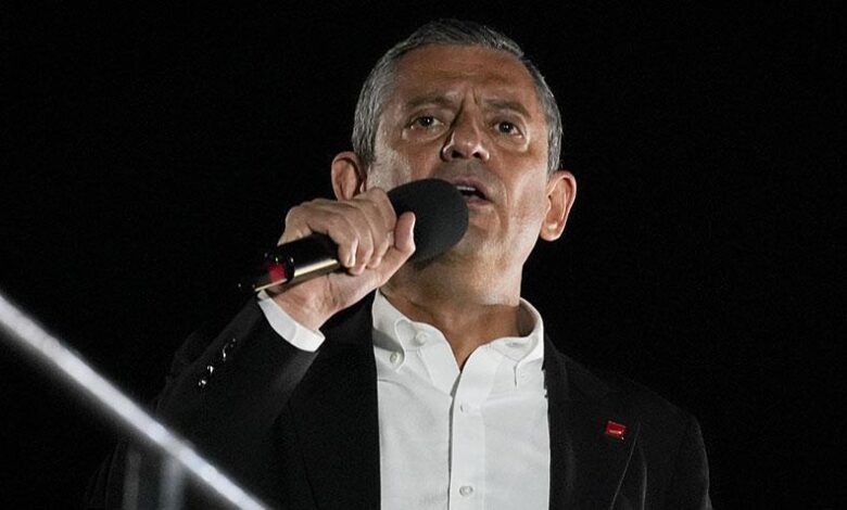 CHP Lideri Özgür Özel Pendik'te konuştu 1 chp lideri ozgur ozel pendikte konustu keI12BUL