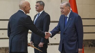 cumhurbaskani erdogan 3 ulkenin buyukelcisini kabul etti ypObLU1d