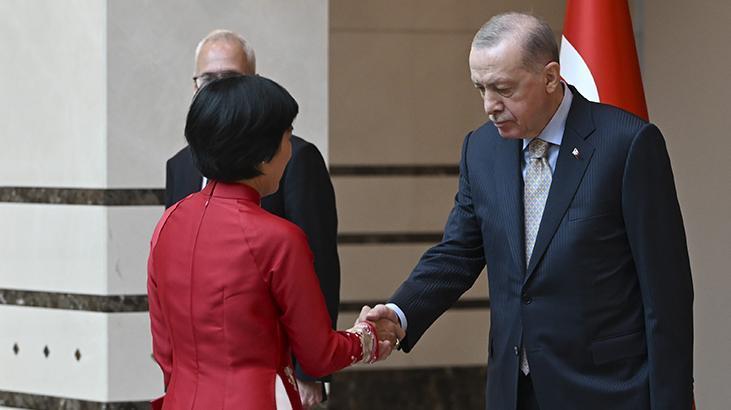 Cumhurbaşkanı Erdoğan, 5 ülkenin büyükelçisini kabul etti 3 cumhurbaskani erdogan 5 ulkenin buyukelcisini kabul etti 1 Y7ZvGVSl