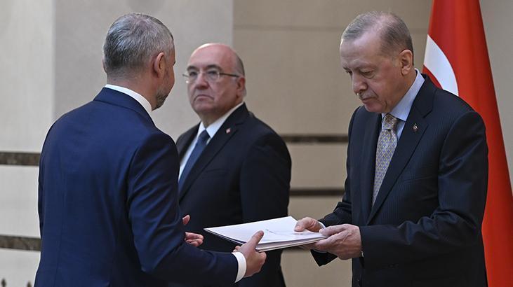 Cumhurbaşkanı Erdoğan, 5 ülkenin büyükelçisini kabul etti 19 cumhurbaskani erdogan 5 ulkenin buyukelcisini kabul etti 17 zwRsbBbc
