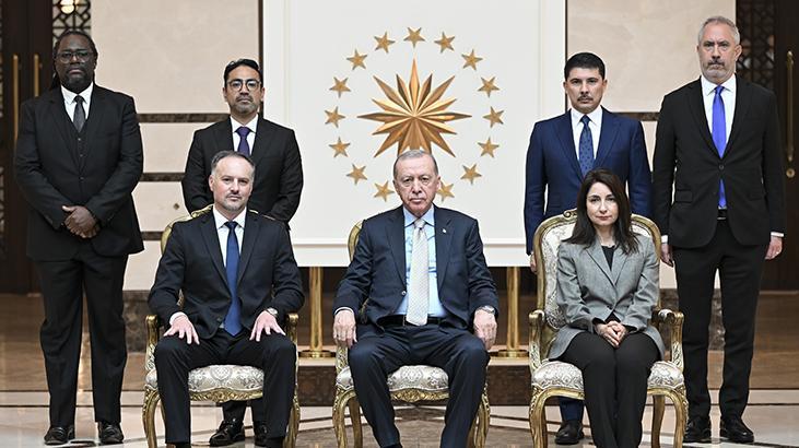 Cumhurbaşkanı Erdoğan, 5 ülkenin büyükelçisini kabul etti 9 cumhurbaskani erdogan 5 ulkenin buyukelcisini kabul etti 7 TZNhKeqO
